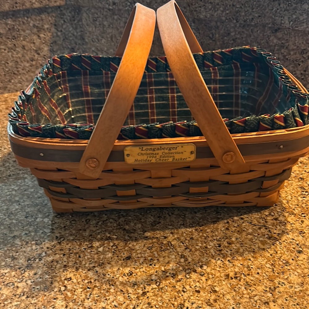 Longaberger holiday basket
